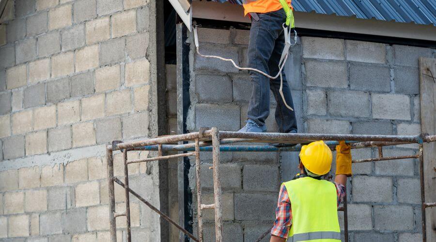 Professional residential roofers in Leesburg, AL